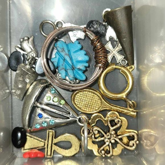 Beads and Findings Lot Haul Bundle Including Bead Organizer - Picture 5 of 14
